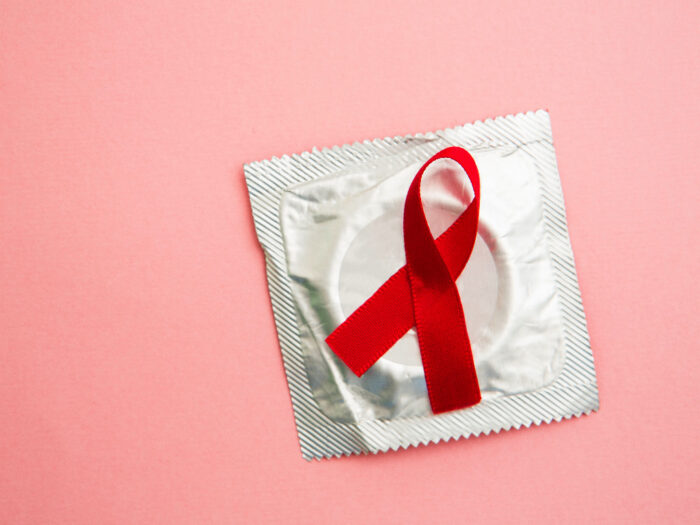 Спасает ли презерватив от ВИЧ?