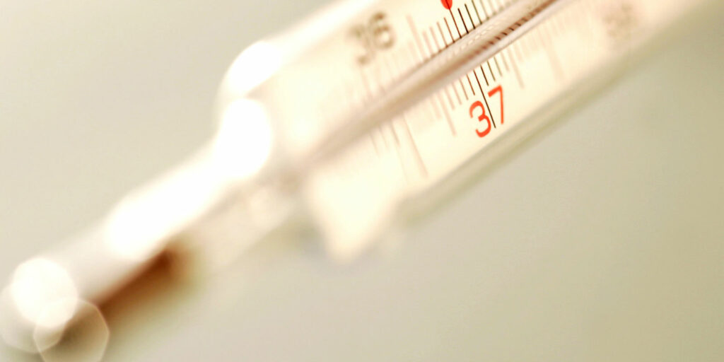 Температура при ВИЧ-инфекции на ранних стадиях. Как сбить температуру при ВИЧ?