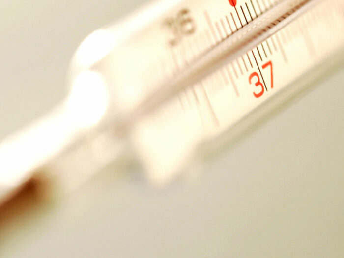 Температура при ВИЧ-инфекции на ранних стадиях. Как сбить температуру при ВИЧ?